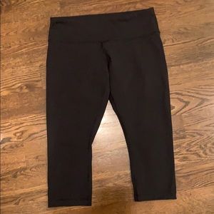 Lulu lemon Wunder Under Crop